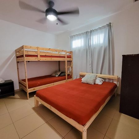 Marbella Towers Beachfront 2 Bedrooms 후안돌리오 외부 사진