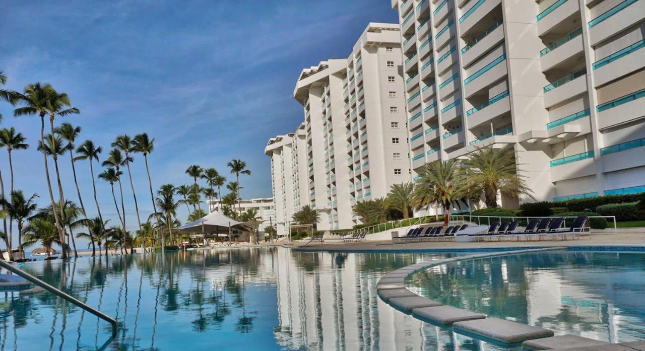 Marbella Towers Beachfront 2 Bedrooms 후안돌리오 외부 사진